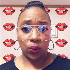 Meet your Posher, Kristen